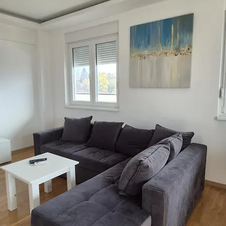 Paprikovac Apartment